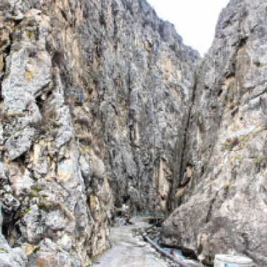 ABSHYR ATA WATERFALL
