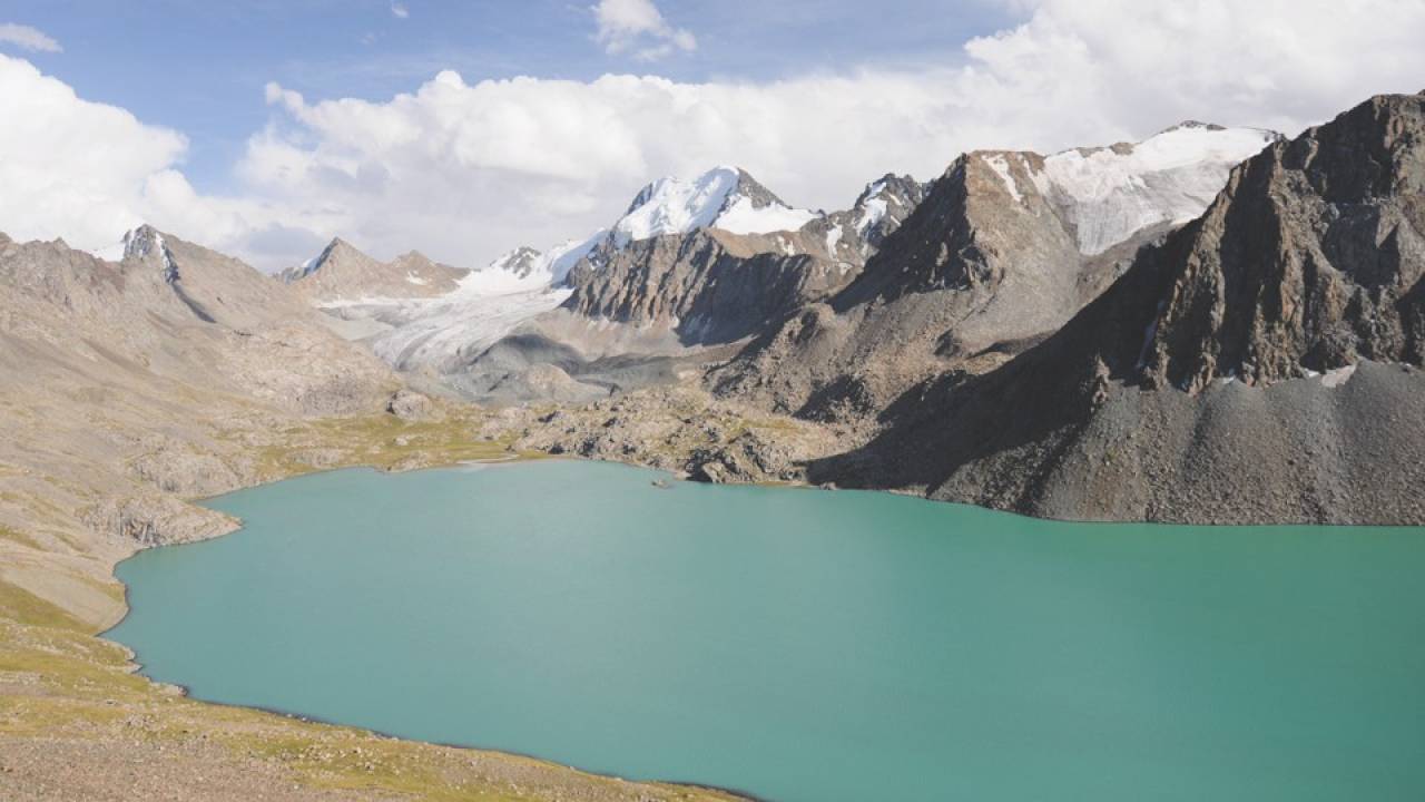 ALAKUL LAKE